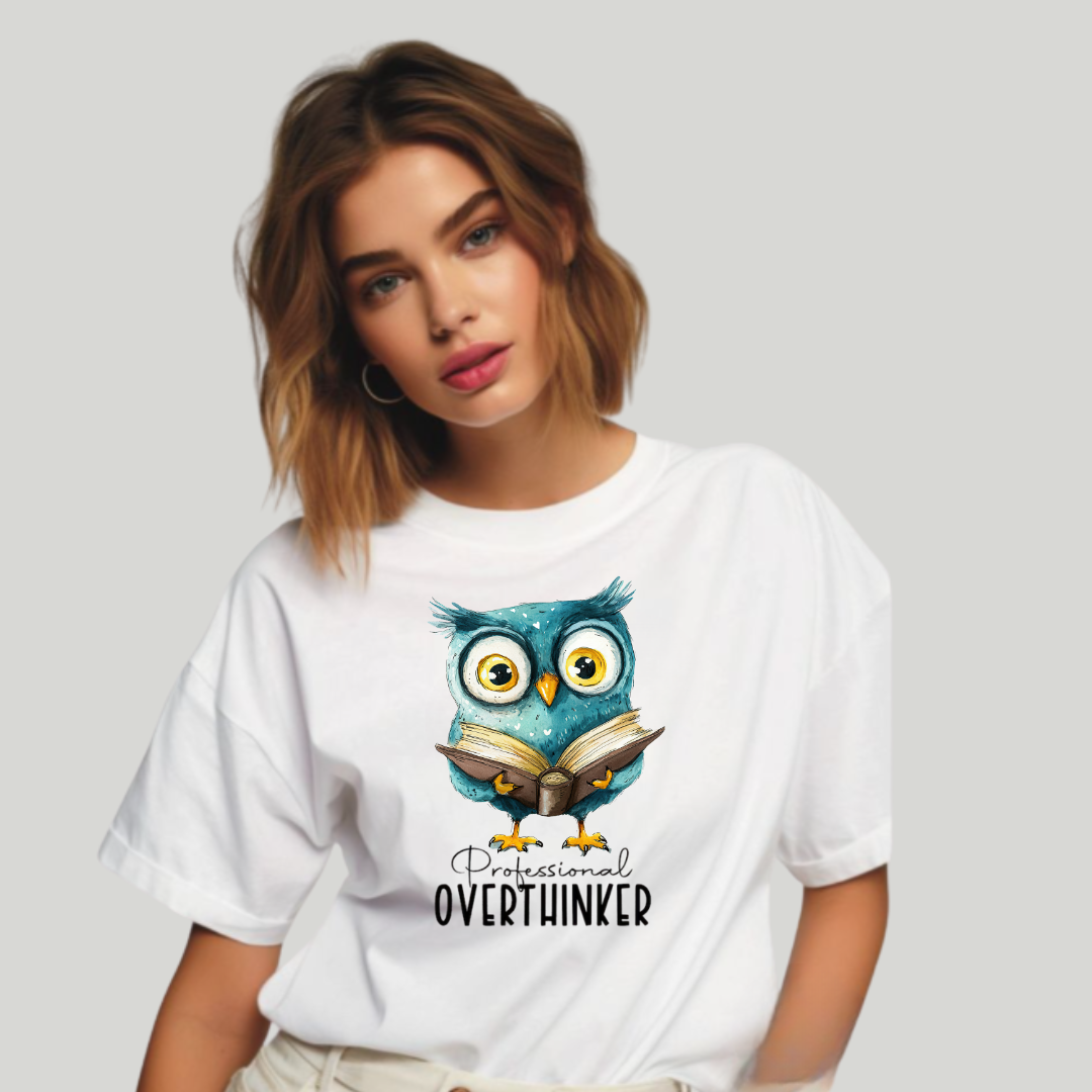 PROFESSIONAL OVERTHINKER UNISEX OVERSIZED T-SHIRT