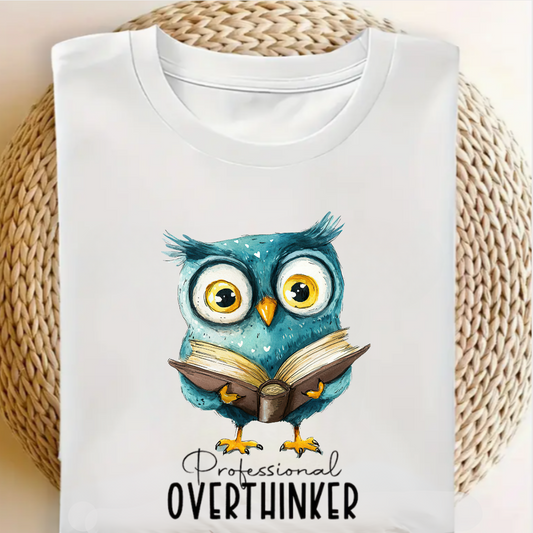PROFESSIONAL OVERTHINKER UNISEX OVERSIZED T-SHIRT